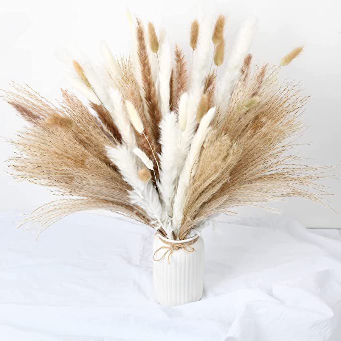 Natural Dried Pampas Bouquet - Autumn home decoration with dried flowers. Ideal for weddings, parties, and more.