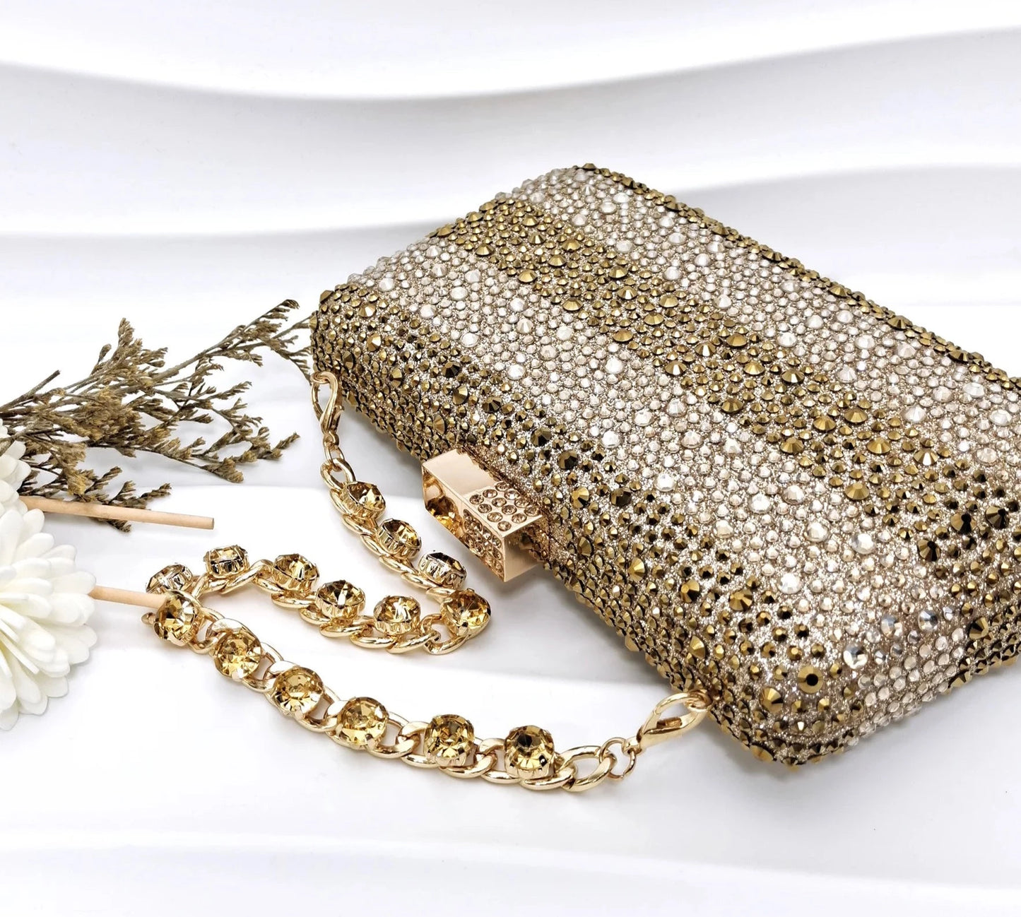 Image of the gold bag
