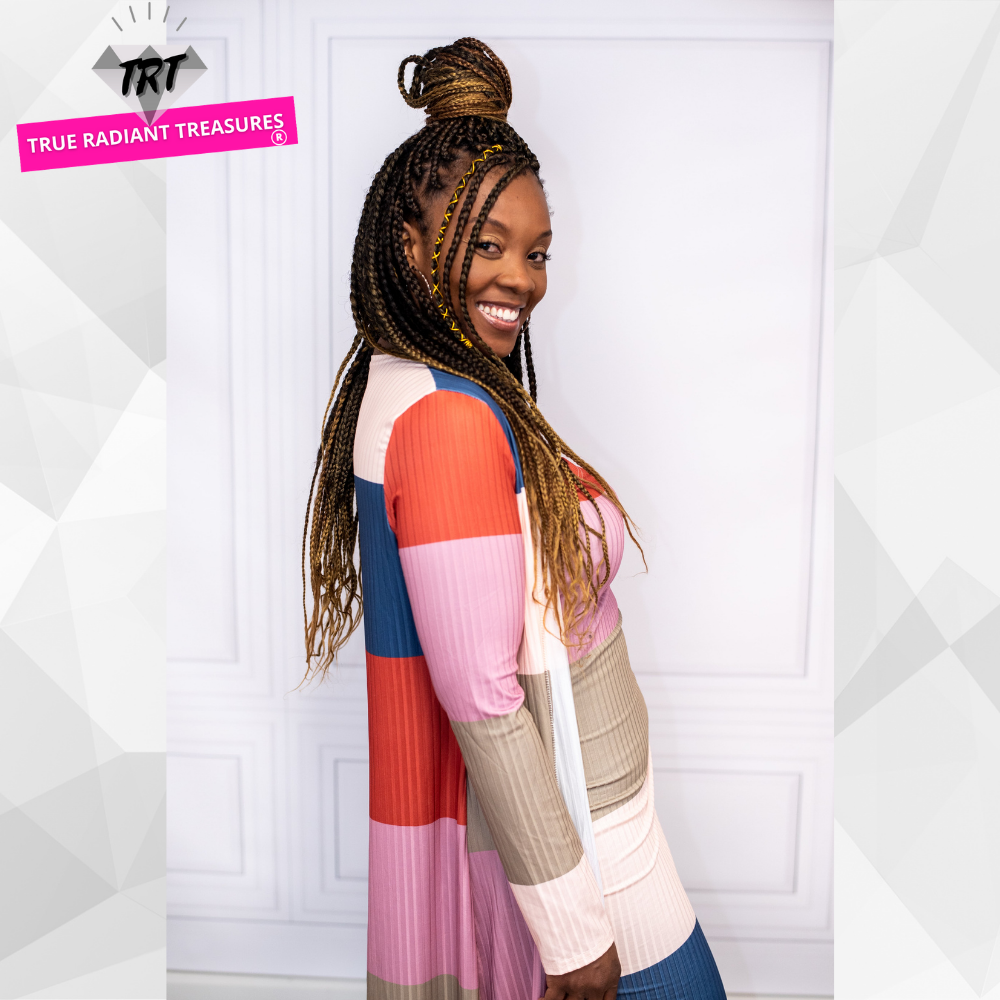 Stay cozy and stylish this fall with our 2-piece casual autumn dress. This outfit includes a long-sleeved cardigan and a full-length dress with a stripe pattern. Available in different colors and sizes, it's perfect for any casual occasion. Made with high-quality materials, it's comfortable and perfect for colder weather.