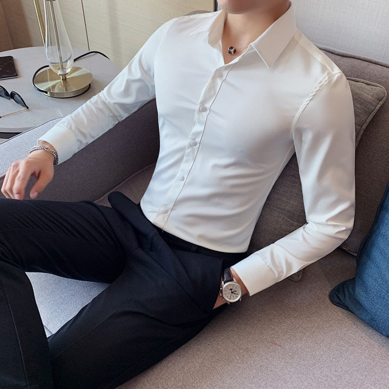 British Style Long Sleeve Shirt - Perfect for the office - Made with polyester and spandex - Cozy and warm - Pair with slacks and formal shoes.