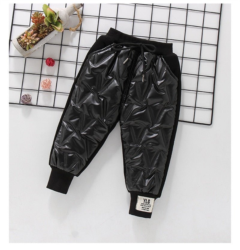 Winter warm cashmere pants, providing cozy comfort and style. Made of soft cashmere, available in various colors and sizes for ages 1 to 6 years old.
