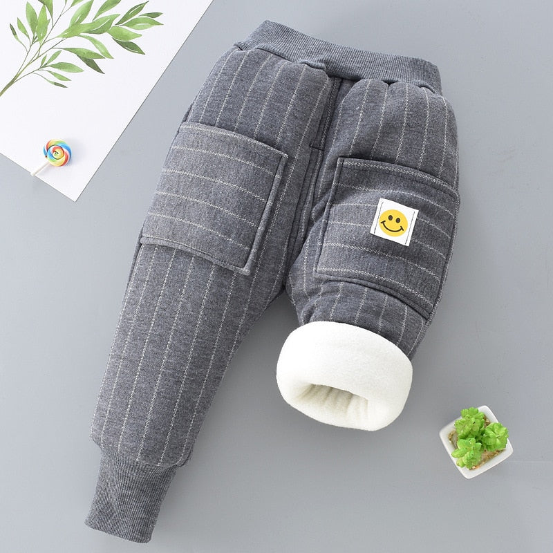 Winter warm cashmere pants, providing cozy comfort and style. Made of soft cashmere, available in various colors and sizes for ages 1 to 6 years old.