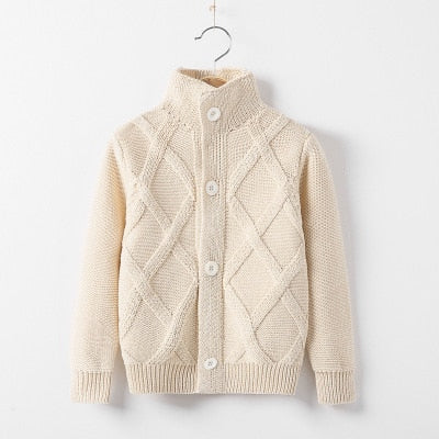 True Radiant Treasures Winter Jacket - Boys' 100% cotton jacket in various sizes and colors, perfect for ages 3 to 8, ensuring warmth and comfort in the cold.