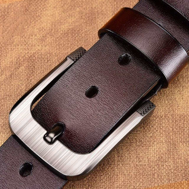 Genuine Leather Belt - Stylish and versatile - Perfect gift for husband or boyfriend - Elevate daily attire - Crafted from high-quality leather.
