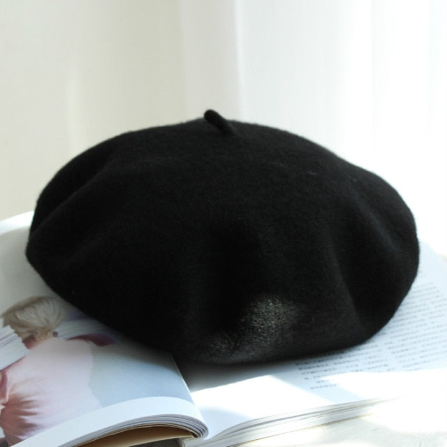 Wool French Beret Beanie made of soft material perfect for the cooler months. Available in multiple colors. Pair it with your off-duty outfits and represent TRT brand. Get yours now!
