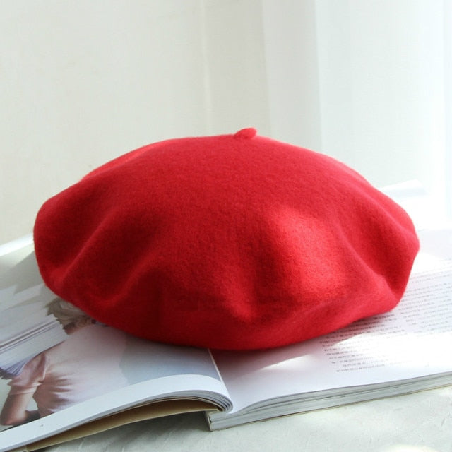 Wool French Beret Beanie made of soft material perfect for the cooler months. Available in multiple colors. Pair it with your off-duty outfits and represent TRT brand. Get yours now!