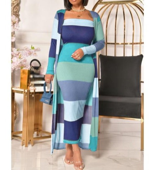 Stay cozy and stylish this fall with our 2-piece casual autumn dress. This outfit includes a long-sleeved cardigan and a full-length dress with a stripe pattern. Available in different colors and sizes, it's perfect for any casual occasion. Made with high-quality materials, it's comfortable and perfect for colder weather.