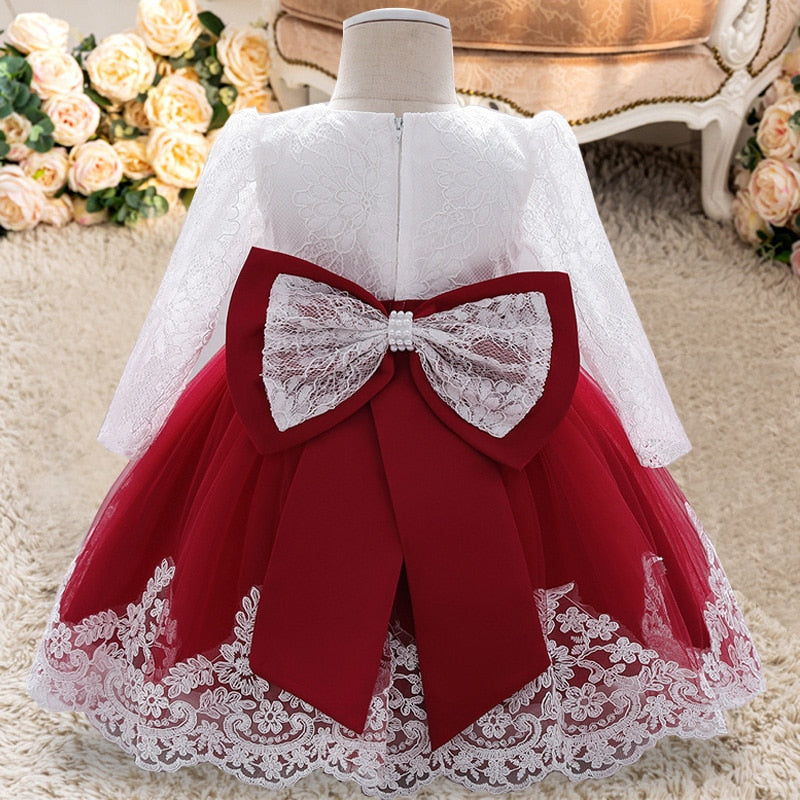 Flower Princess Dress - Adorable holiday dress with princess style, ribbons, and flowers, suitable for girls aged 0-6 months, 7-12 months, and 13-24 months.