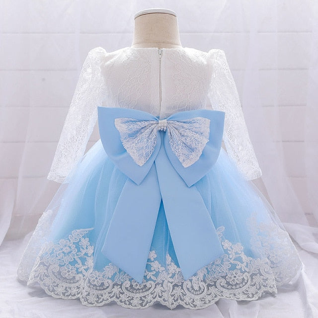 Flower Princess Dress - Adorable holiday dress with princess style, ribbons, and flowers, suitable for girls aged 0-6 months, 7-12 months, and 13-24 months.