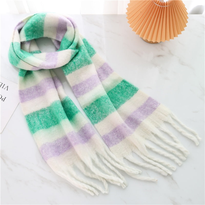 Cashmere Thick Scarf - Versatile accessory for fashion and warmth - 260x35cm size - Polyester, viscose, cashmere imitation blend - Classic plaid pattern - Order now for style and comfort!