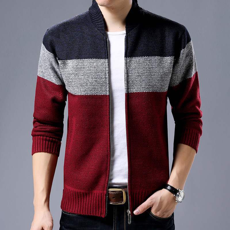 Single-Breasted Knitted Sweater with turn-down collar and zipper closure. Ideal for daily wear in spring and autumn.