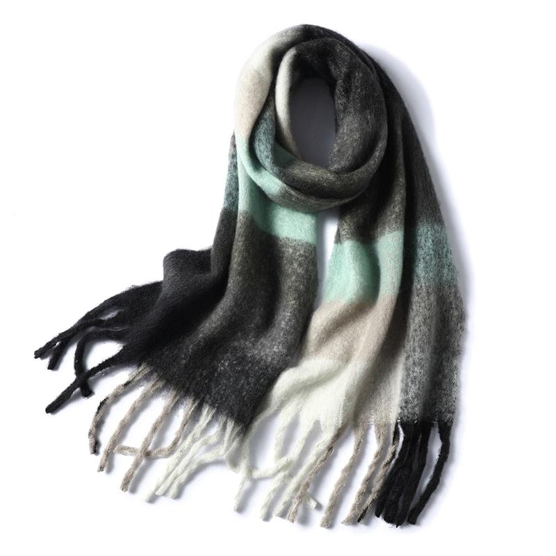 Cashmere Thick Scarf - Versatile accessory for fashion and warmth - 260x35cm size - Polyester, viscose, cashmere imitation blend - Classic plaid pattern - Order now for style and comfort!