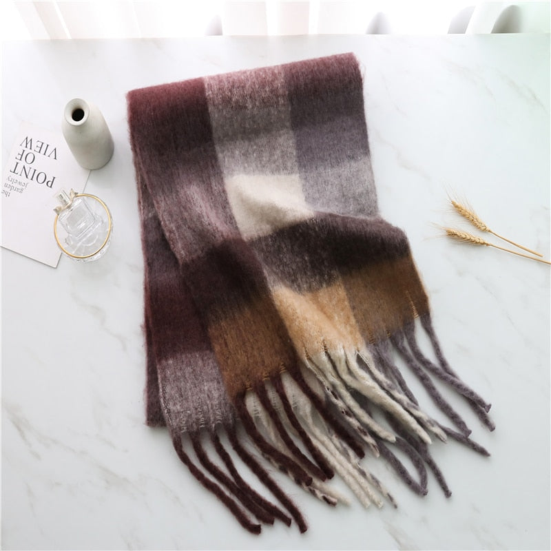 Cashmere Thick Scarf - Versatile accessory for fashion and warmth - 260x35cm size - Polyester, viscose, cashmere imitation blend - Classic plaid pattern - Order now for style and comfort!