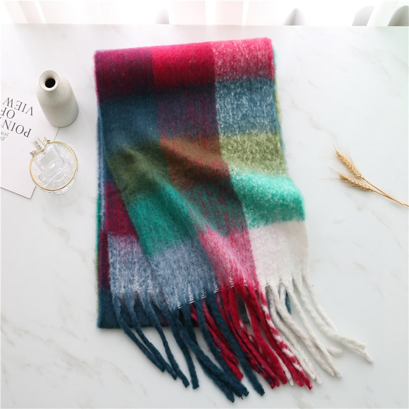 Cashmere Thick Scarf - Versatile accessory for fashion and warmth - 260x35cm size - Polyester, viscose, cashmere imitation blend - Classic plaid pattern - Order now for style and comfort!