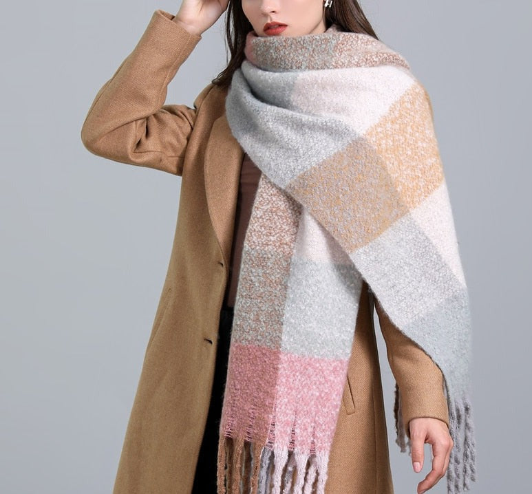 Cashmere Thick Scarf - Versatile accessory for fashion and warmth - 260x35cm size - Polyester, viscose, cashmere imitation blend - Classic plaid pattern - Order now for style and comfort!