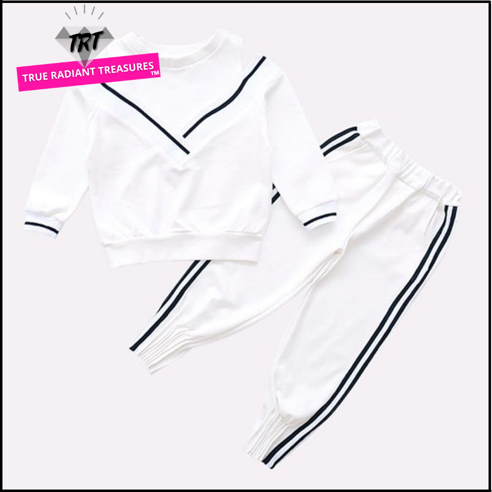 Girls Long Sleeve & Pants Set - Comfortable cotton outfit for active girls. Sporty style. Available in black and white. Sizes for girls aged 4 to 12 years old.