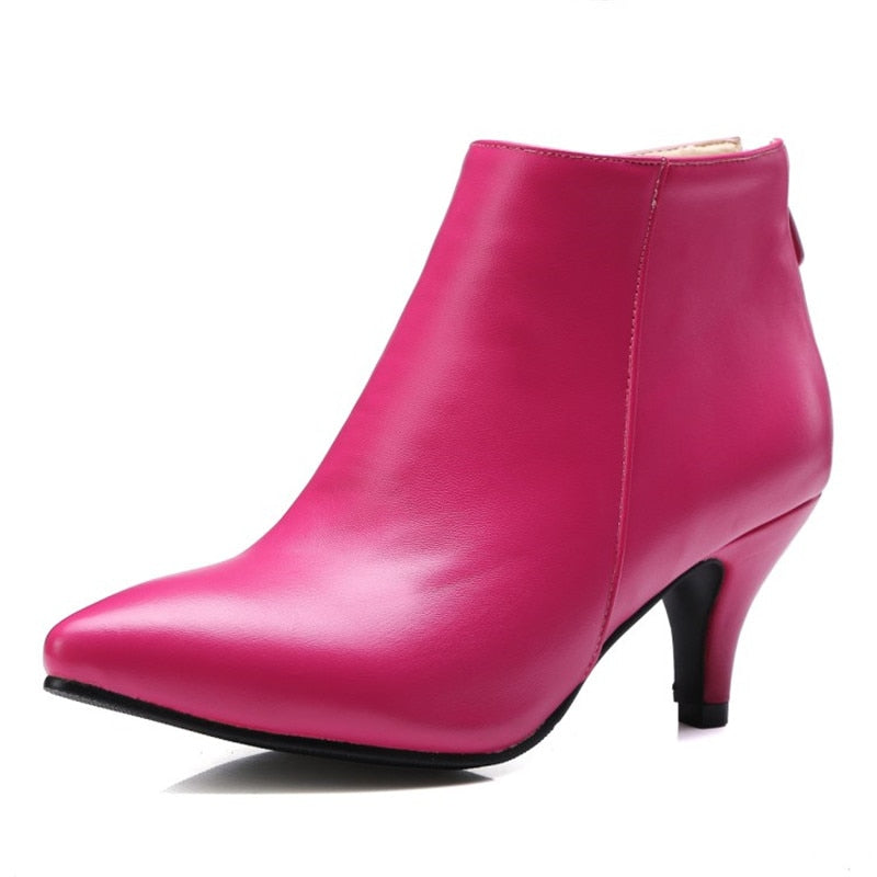 Fine Root Zipper Boots - Stylish winter boots with high heels and a pointed toe.