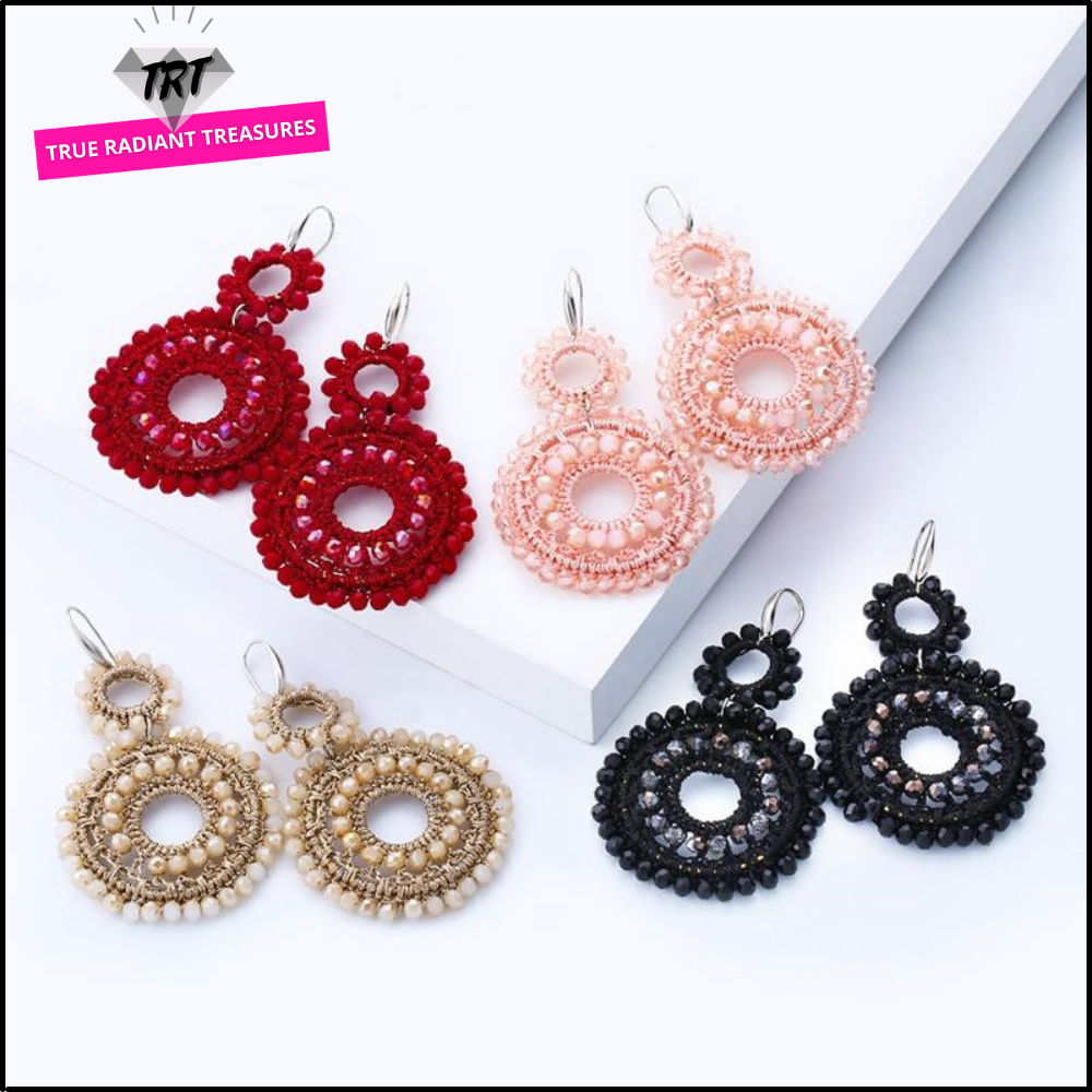 Bohemian-Style Drop Earrings - a fashionable accessory for your summer outfits. Perfect for gifting on birthdays, anniversaries, and special occasions.