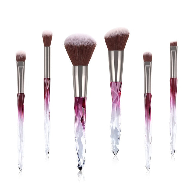 Makeup Brush Set - Versatile brushes for various makeup applications, high-quality synthetic hair, soft and dense bristles, sets of 6 or 10 brushes to choose from.