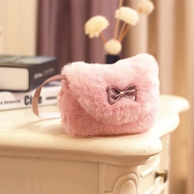 Furry Bag for Kids - Cute and soft bag for girls, perfect for storing small items, Christmas dress accessory.